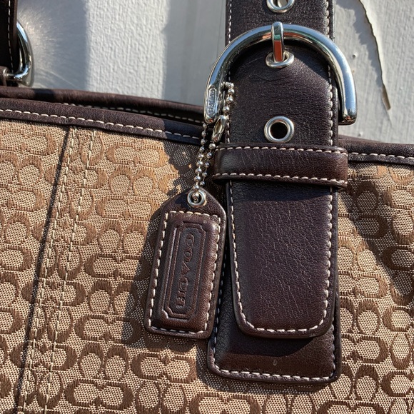 Coach brown logo fabric bag with brown leather - Picture 2 of 8